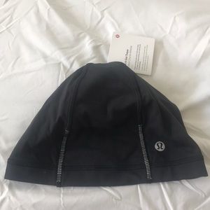 Lululemon Run it out Toque